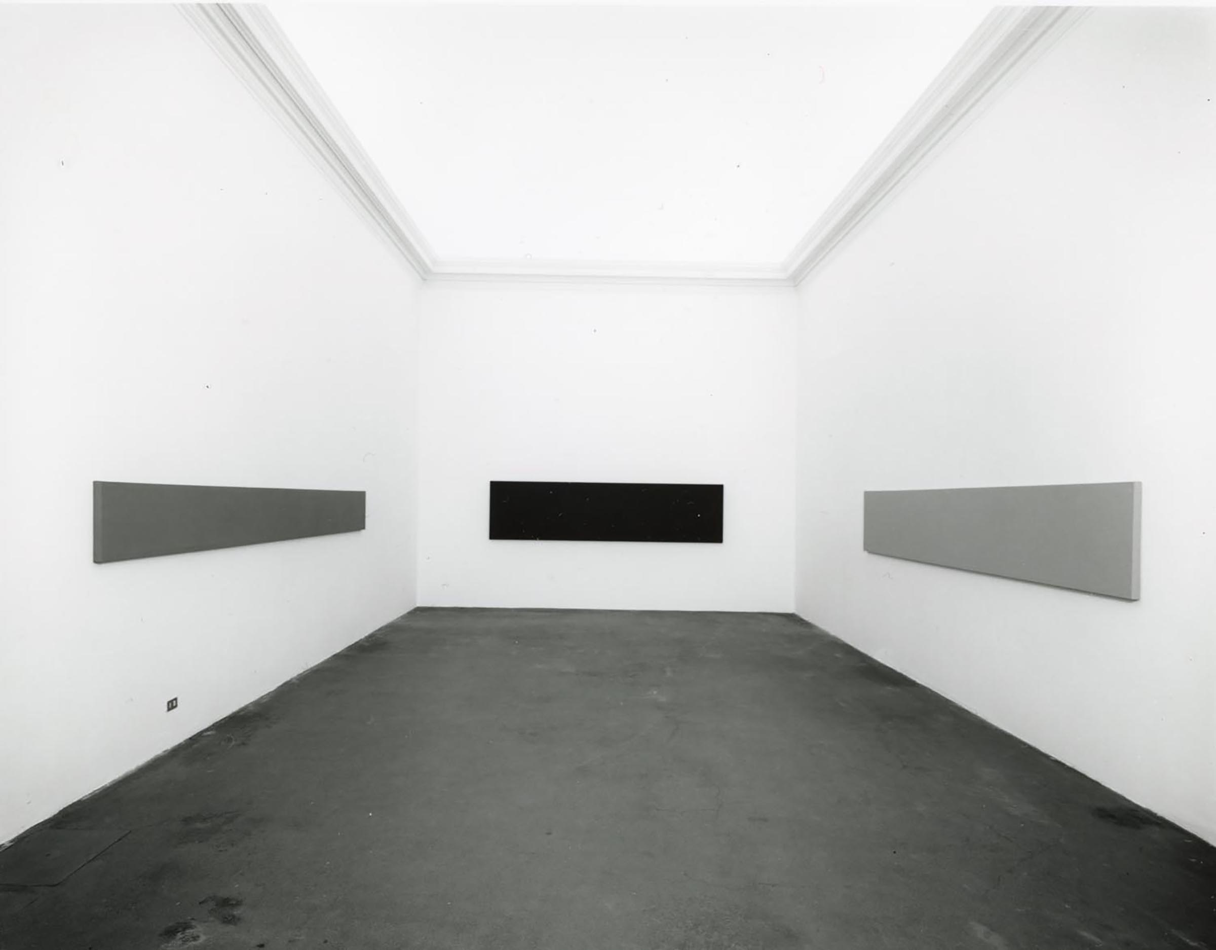 Alan Charlton, Horizontal band paintings, 1989